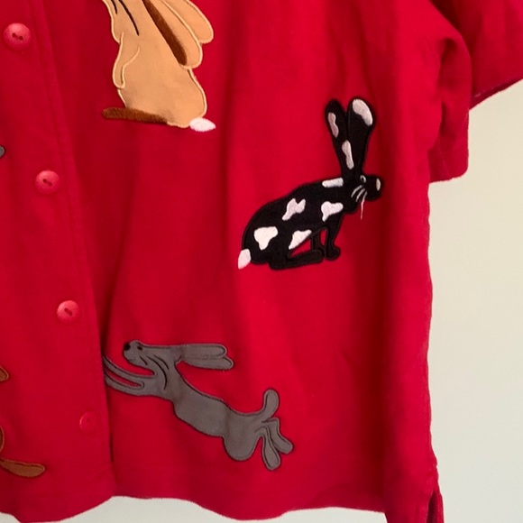 RED LADIES TOP TOP W/ BUNNIES APPLIQUED GALORE BÉCHAMEL 1X - Picture 5 of 6